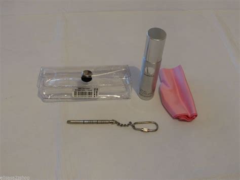 sunglass hut lens cleaner spray